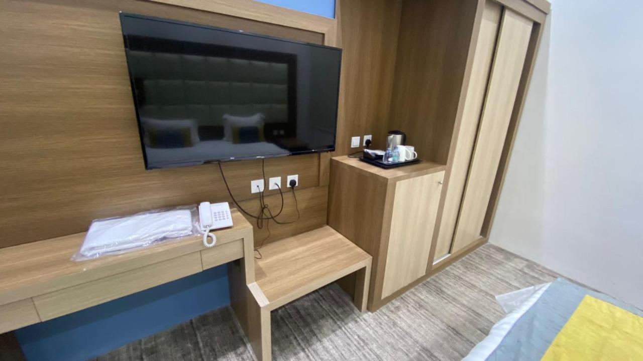 Areen Aparthotel Рияд Екстериор снимка