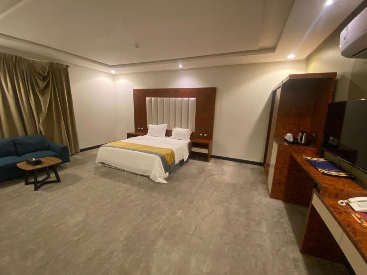 Areen Aparthotel Рияд Екстериор снимка
