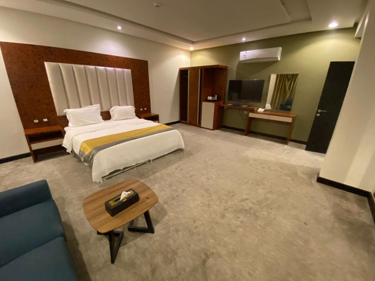 Areen Aparthotel Рияд Екстериор снимка