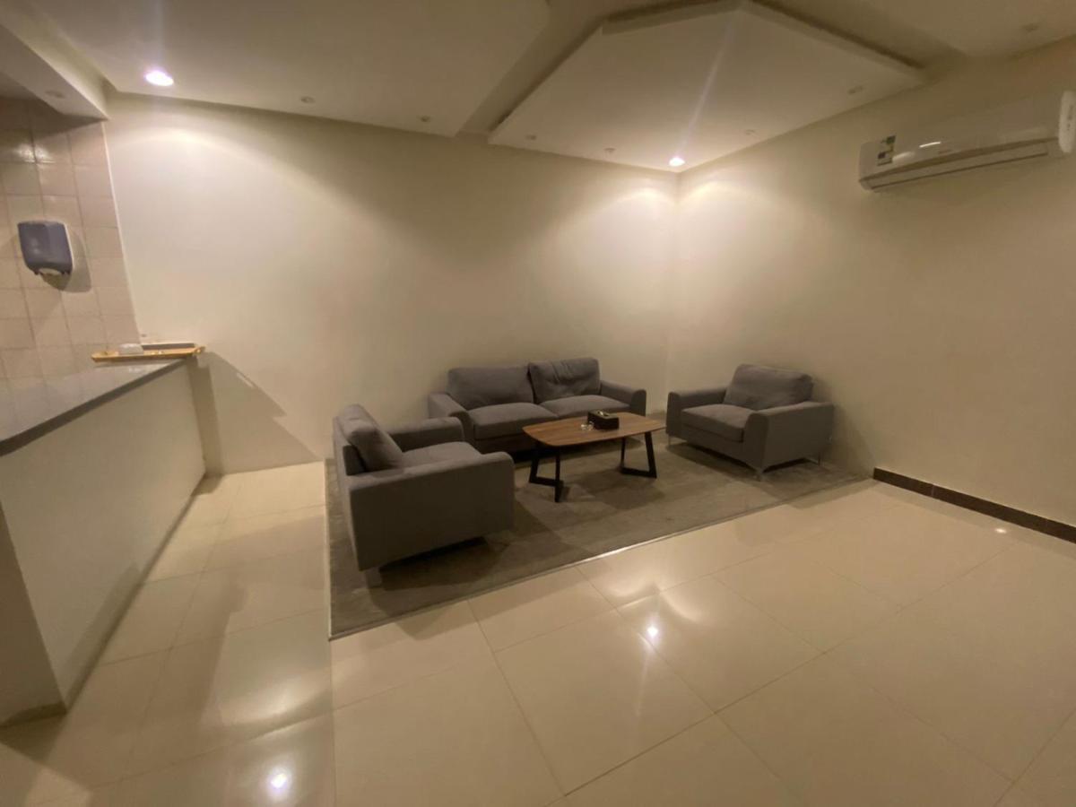 Areen Aparthotel Рияд Екстериор снимка